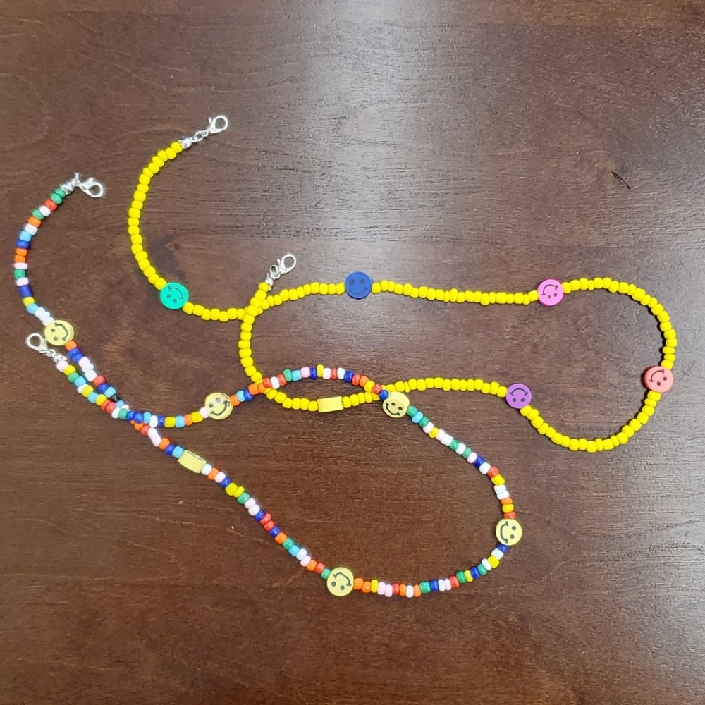 2pcs smile mask necklace